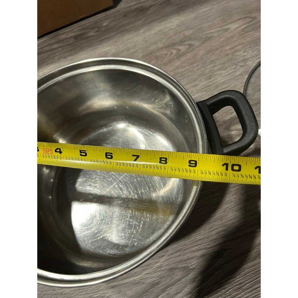 TRAMONTINA 4 QT. STAINLESS STEEL POT WITH LID BLACK HANDLES - Picture 4 of 5